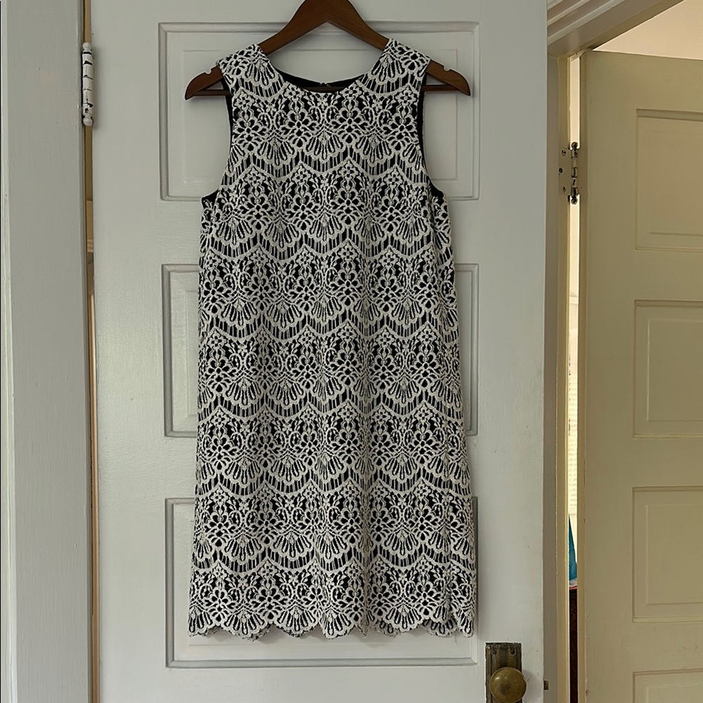 Elegant Black and White Lace Dress by Halogen - Size S